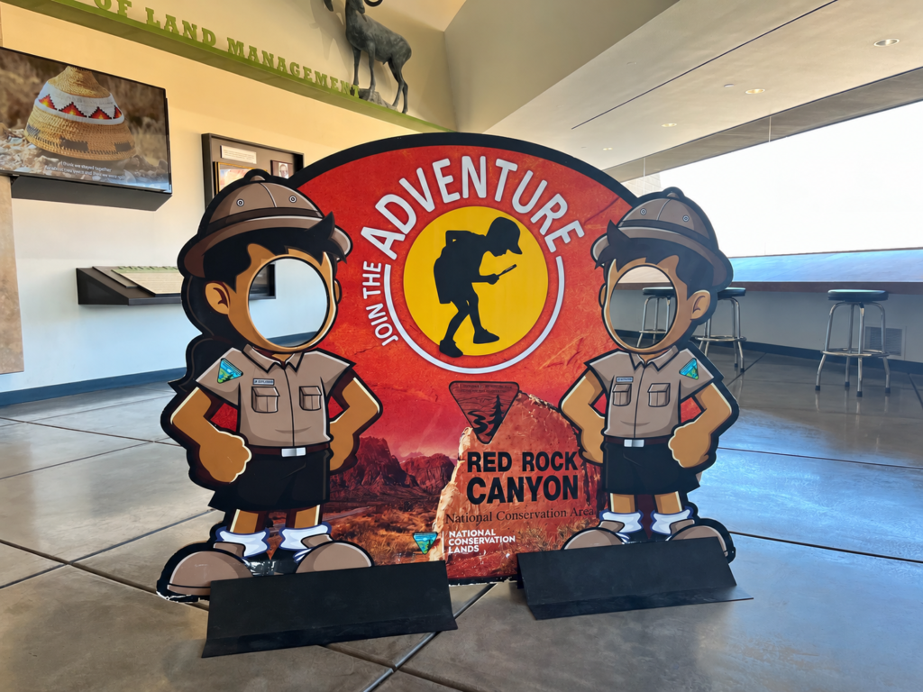 Red Rock Canyon Visitor Center 내부